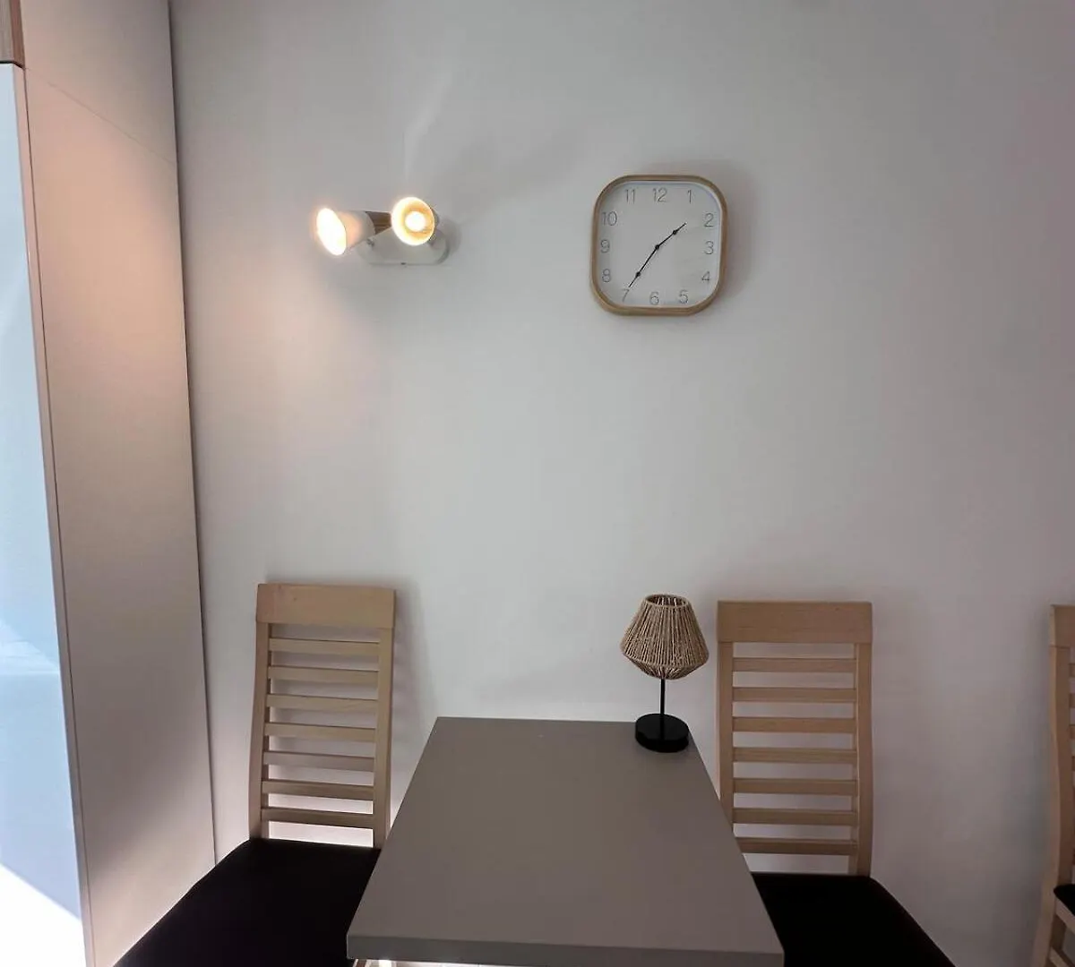 Lägenhet Le Clos D'Aix Studio 205 Parking Et Piscine Gratuite Aix-en-Provence Frankrike