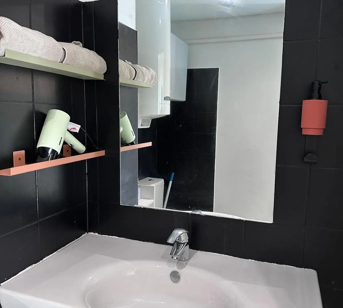 Le Clos D'Aix Studio 205 Parking Et Piscine Gratuite Aix-en-Provence Lägenhet